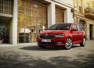 Facelift Fabie půjde do prodeje v polovině roku. Nový model ale ochudí bídná motorizace